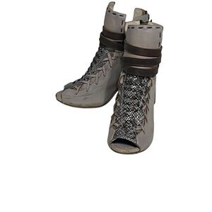 Free Bird Eagle Grey Size‎ 7 In Box